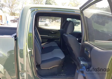 2021 Toyota Tacoma Trd Sport z USA, uszkodzony, nr VIN 5TFAZ5CN6MX102253